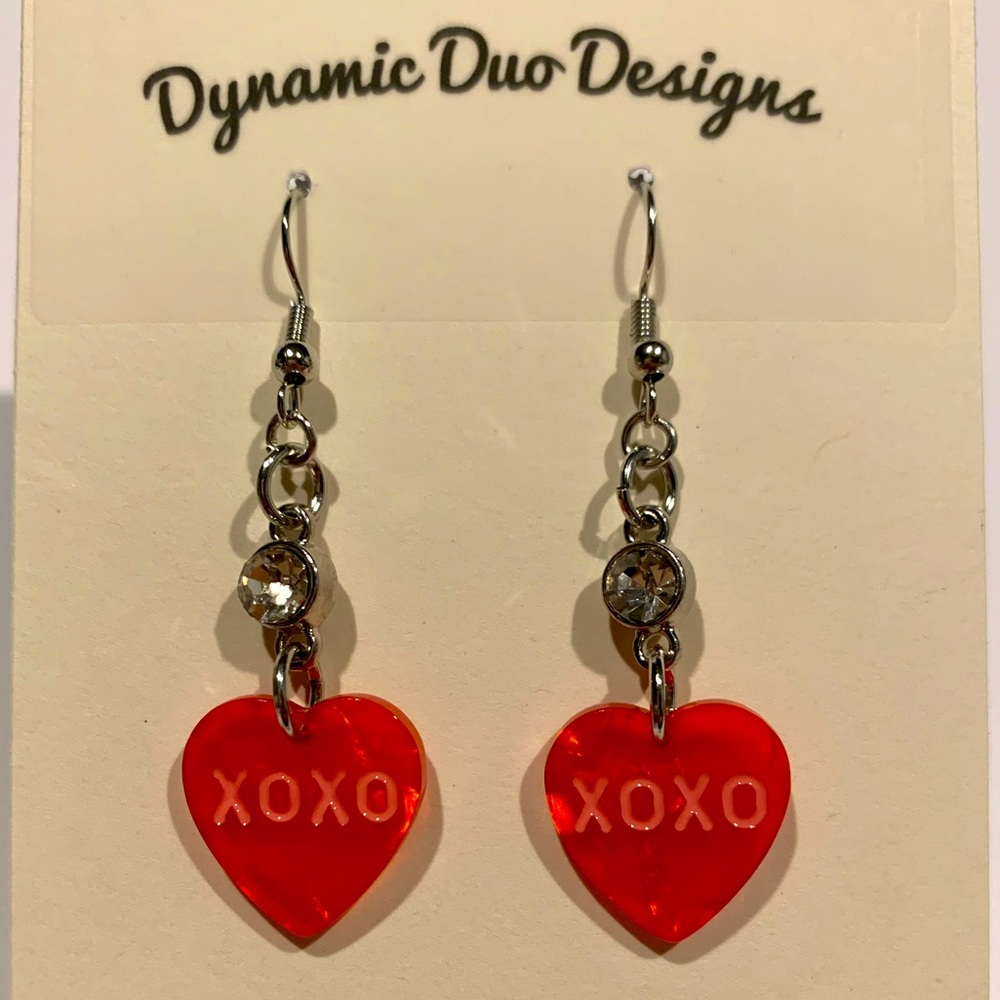 XOXO 💋 ❤️ dangle heart earrings - Picture 4 of 5
